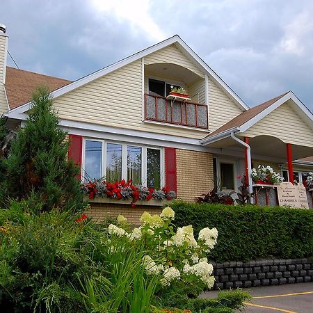 مبيت وإفطار لا مالباي La Maison Dufour & Bouchard المظهر الخارجي الصورة