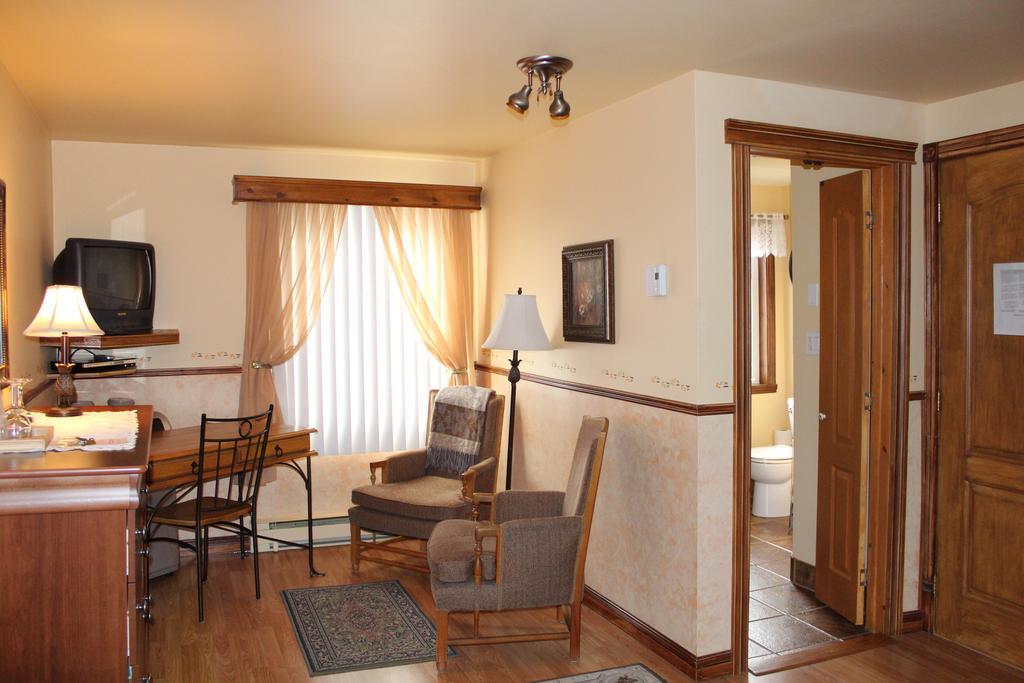 مبيت وإفطار لا مالباي La Maison Dufour & Bouchard المظهر الخارجي الصورة